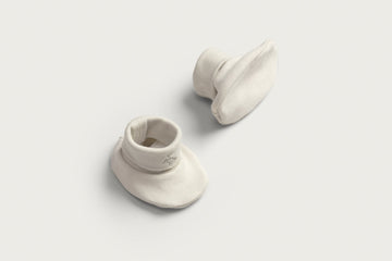 newborn sloefjes - jersey footsies sand - garbo & friends